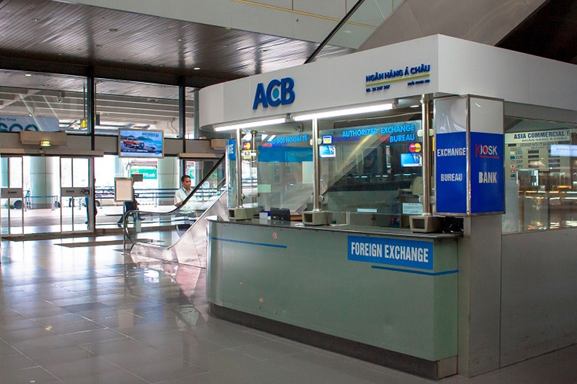 Dịch vụ ngân hàng và ATM sân bay Nội Bài