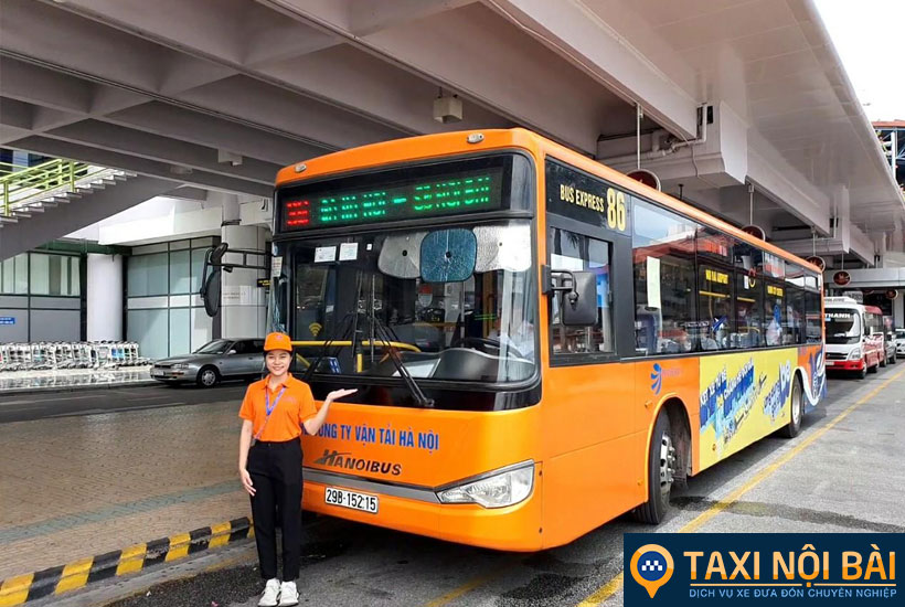 Xe bus hành trình Nội Bài - Ga Hà Nội mang số hiệu 86 